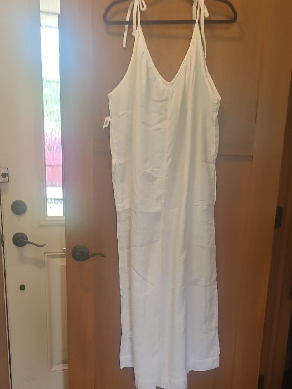 Old Navy White V-Neck Linen-Style Jumpsuit - 2X - Picture 4 of 8